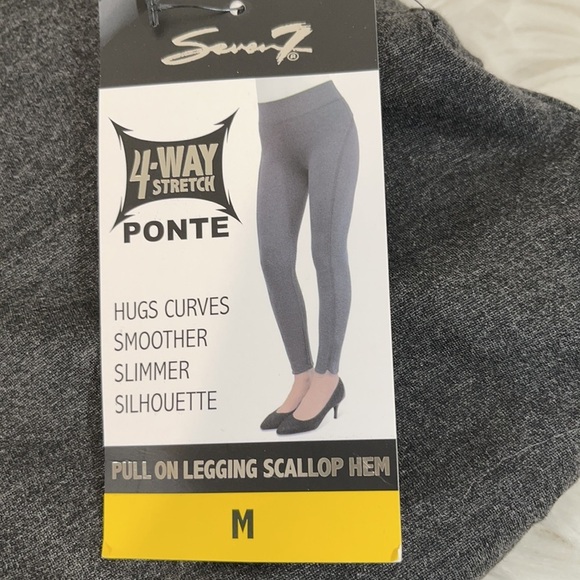 Seven7 4-Way Stretch Pull-On Legging Scallop Hem - Picture 7 of 12
